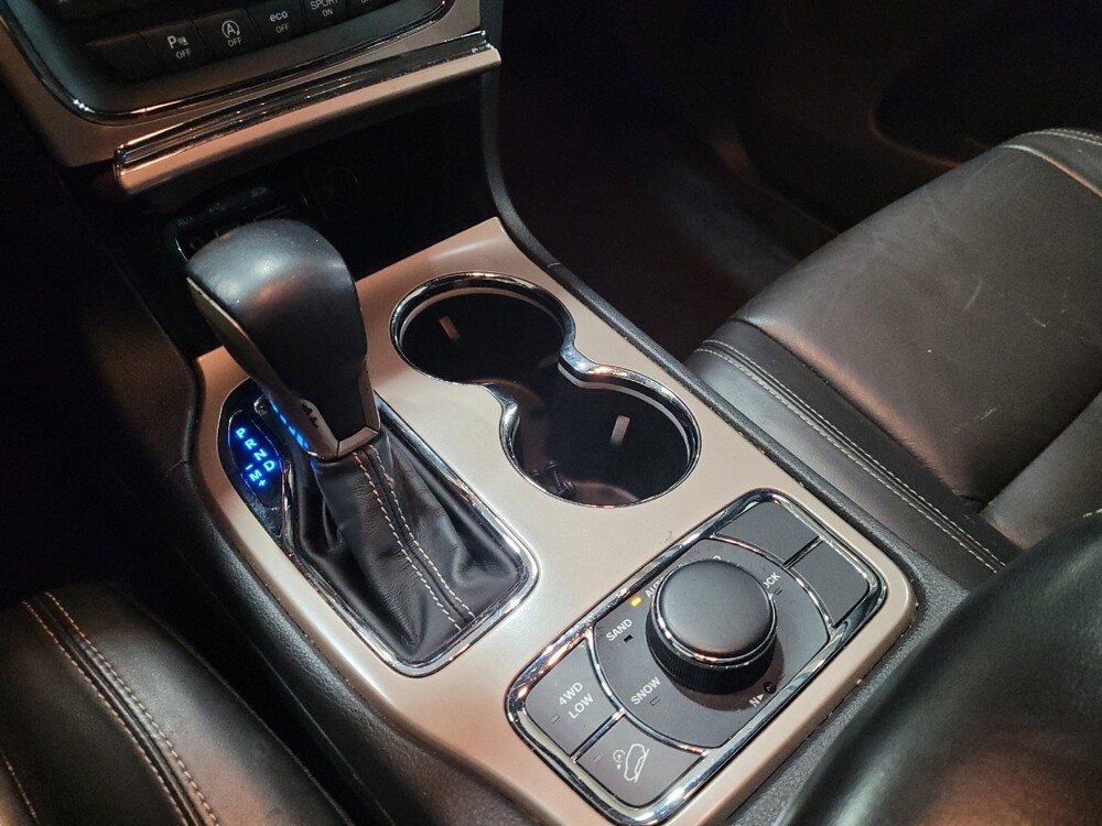 2017 Jeep Grand Cherokee in Plymouth Meeting, PA 19462 - 18088700 26