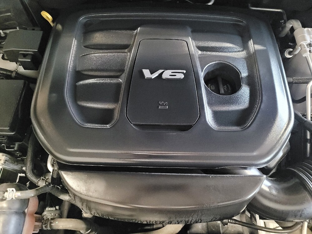 2018 Jeep Grand Cherokee in Kissimmee, FL 34744 - 18088704 30