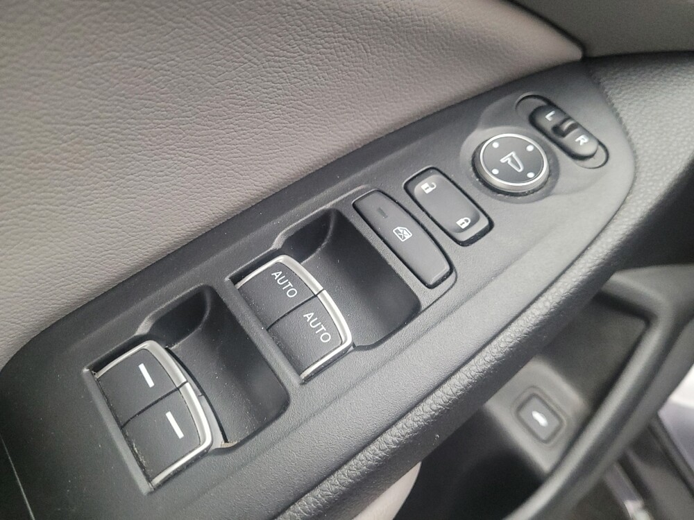 2018 Honda Accord in Riverside, CA 92504 - 18088714 27