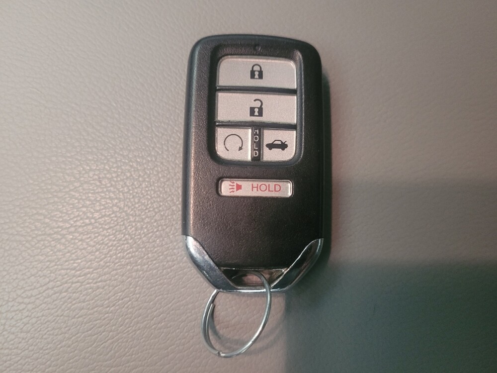 2018 Honda Accord in Riverside, CA 92504 - 18088714 32