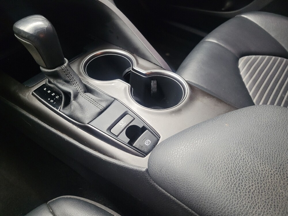 2021 Toyota Camry in Memphis, TN 38115 - 18088720 26