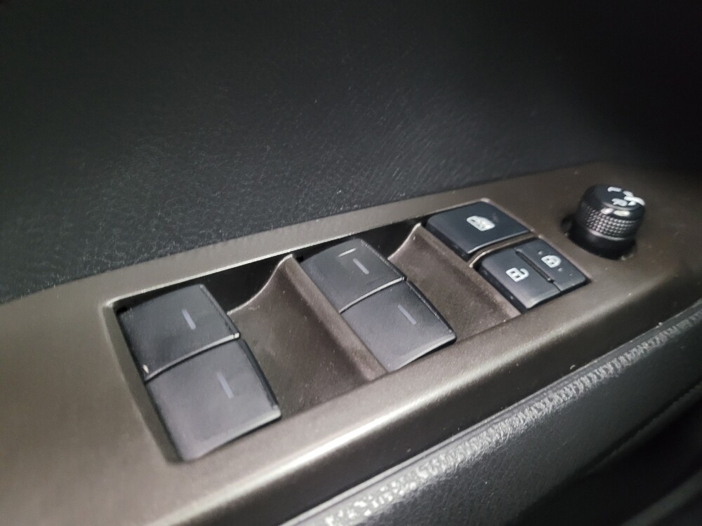 2021 Toyota Camry in Memphis, TN 38115 - 18088720 27