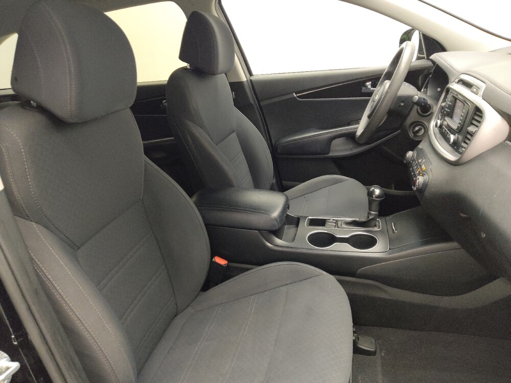 2017 Kia Sorento in Jackson, MS 39211 - 18088724 21