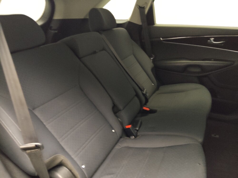 2017 Kia Sorento in Jackson, MS 39211 - 18088724 19
