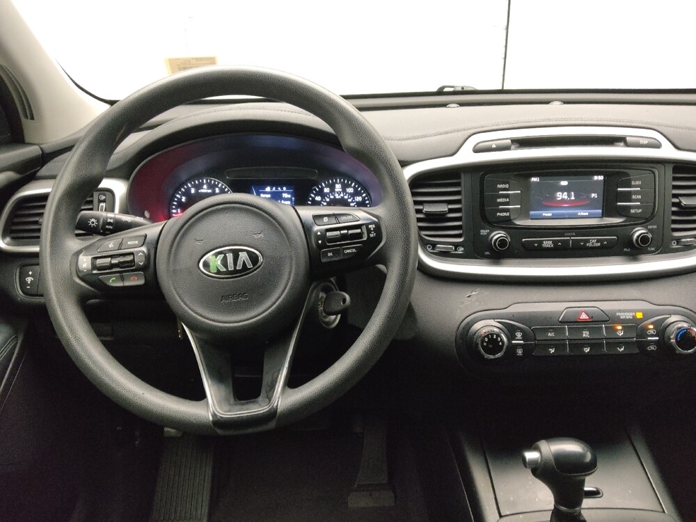 2017 Kia Sorento in Jackson, MS 39211 - 18088724 22