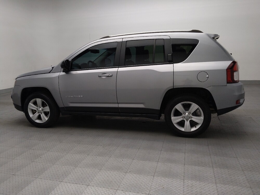 2017 Jeep Compass in Tulsa, OK 74145 - 18088731 3