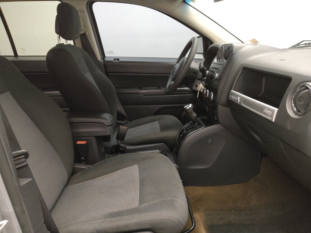 2017 Jeep Compass in Tulsa, OK 74145 - 18088731 21