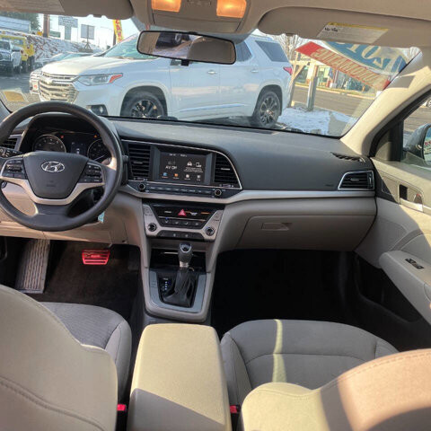 2018 Hyundai Elantra in Coeur d&amp;#039;Alene, ID 83815 - 18088739 12
