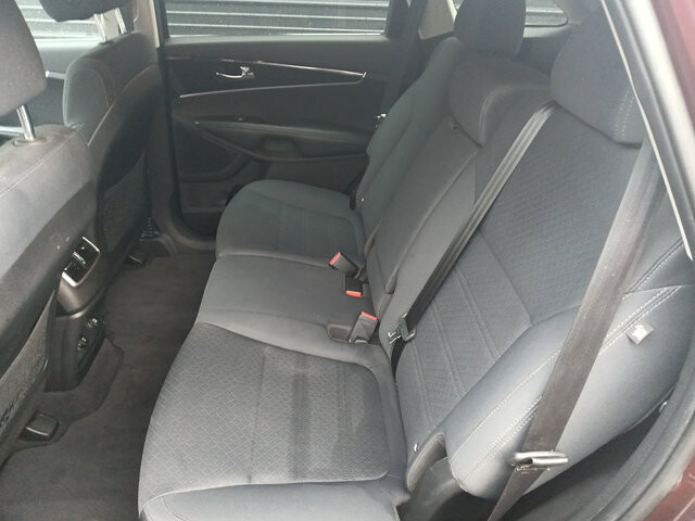 2018 Kia Sorento in DuBois, PA 15801 - 18088741 8