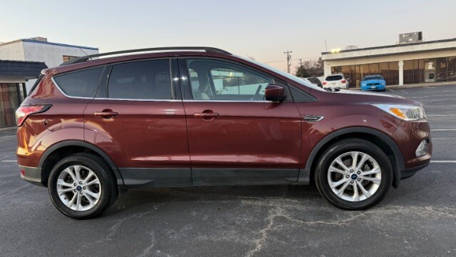 2018 Ford Escape in Dallas, TX 75228 - 18088745 4
