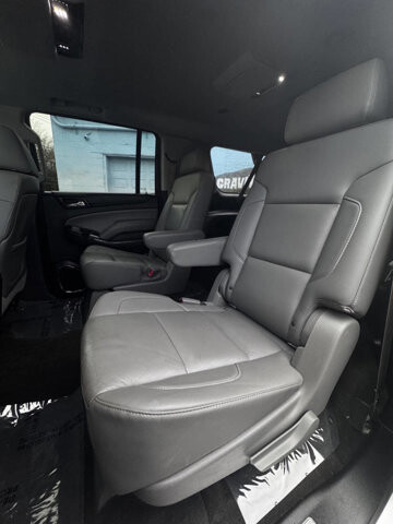 2015 Chevrolet Suburban in Eastpointe, MI 48021 - 18088750 9