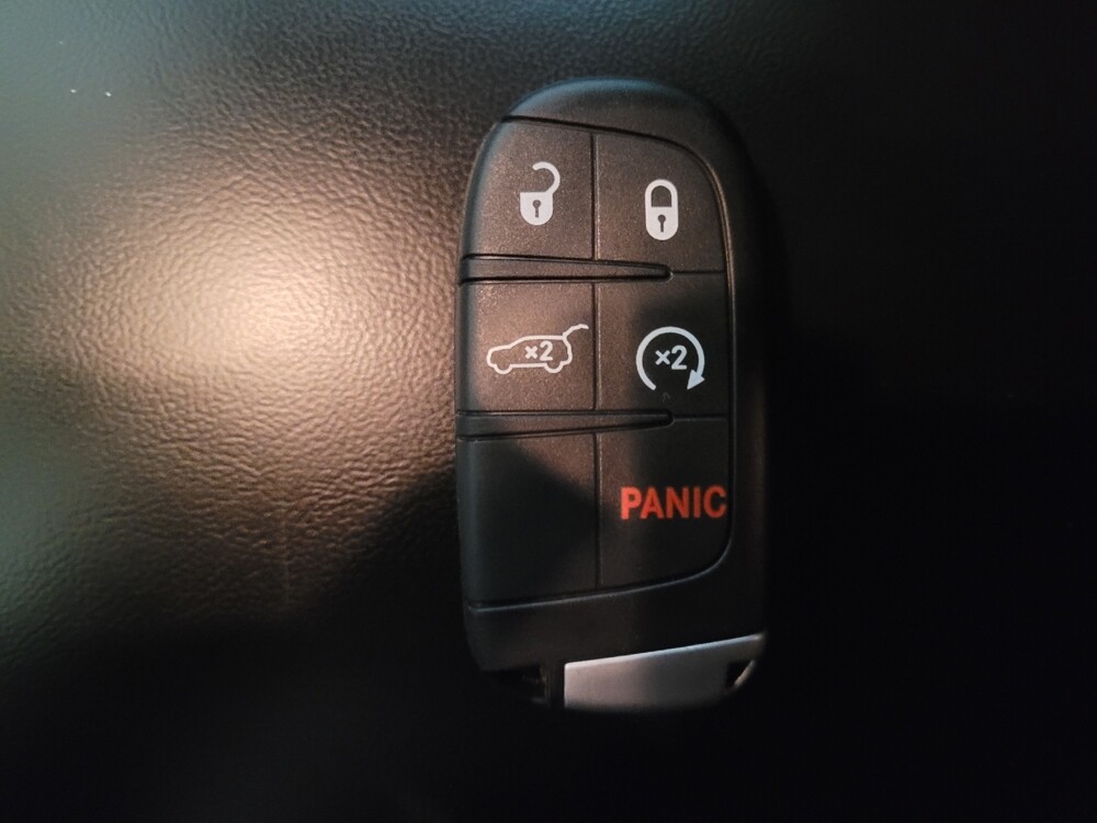 2019 Dodge Durango in Union City, GA 30291 - 18088759 32