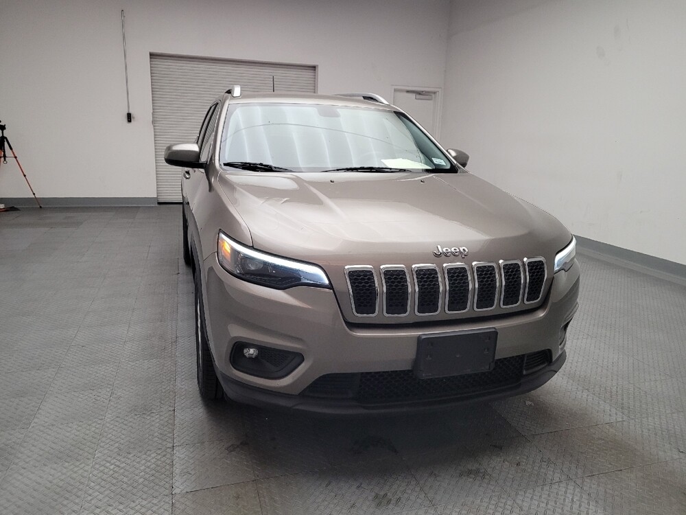 2019 Jeep Cherokee in Riverside, CA 92504 - 18088763 14