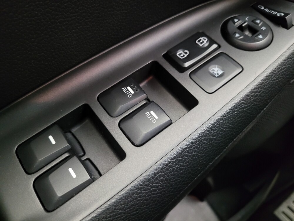 2016 Kia Forte in Riverside, CA 92504 - 18088765 27