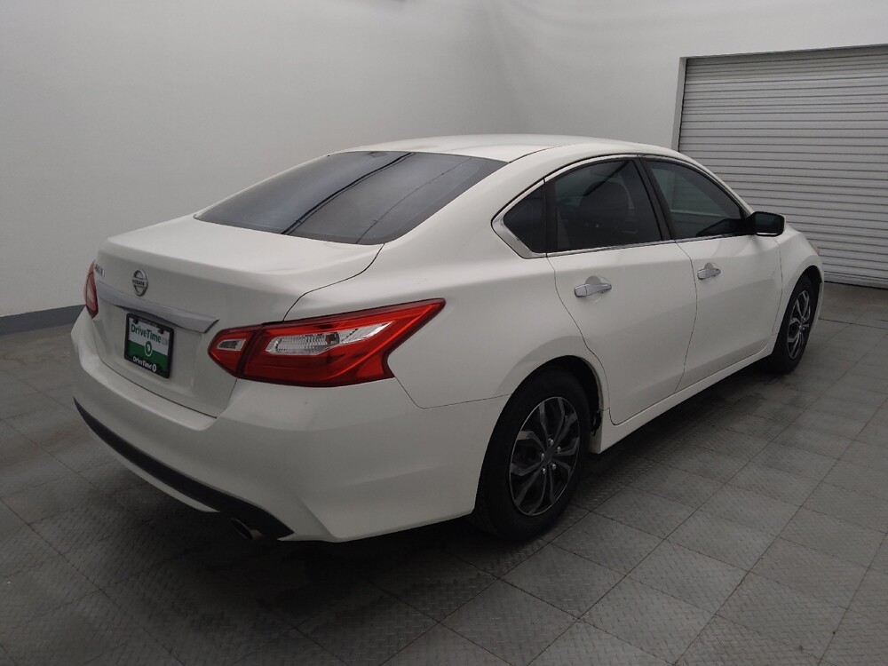 2017 Nissan Altima in San Antonio, TX 78238 - 18088768 9