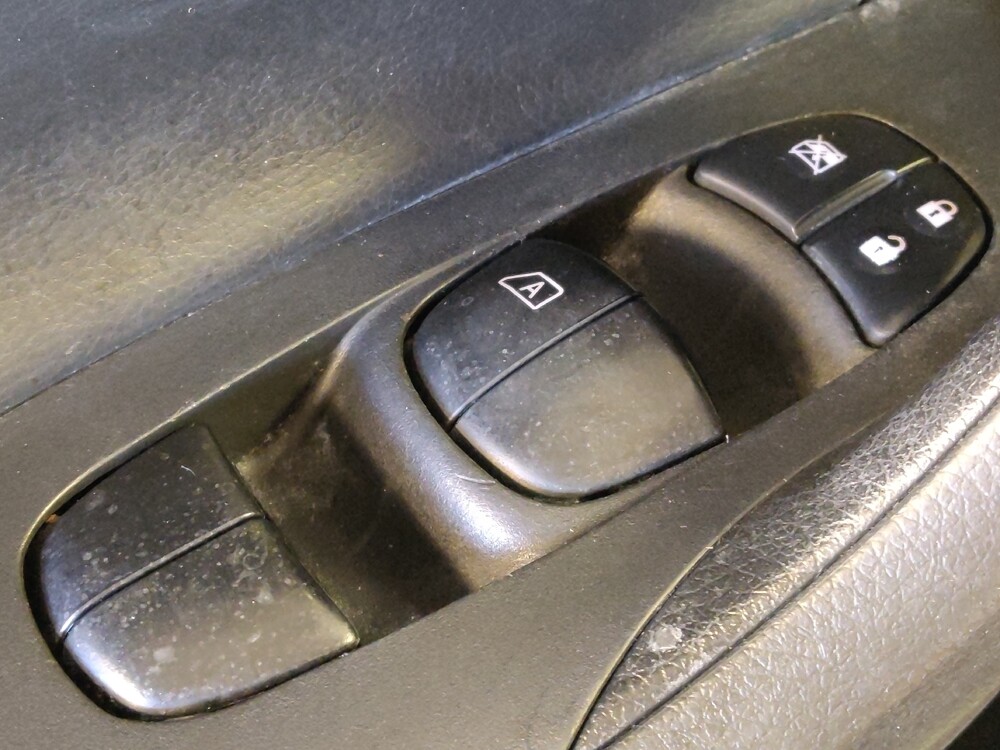 2017 Nissan Altima in San Antonio, TX 78238 - 18088768 25