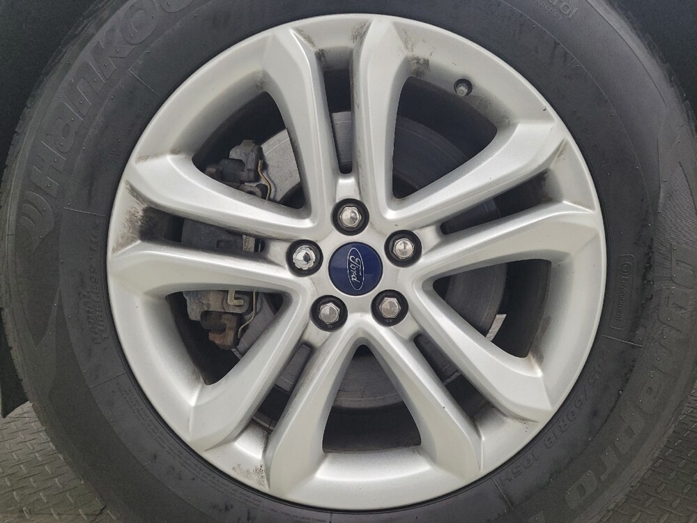 2019 Ford Edge in Taylor, MI 48180 - 18088772 31