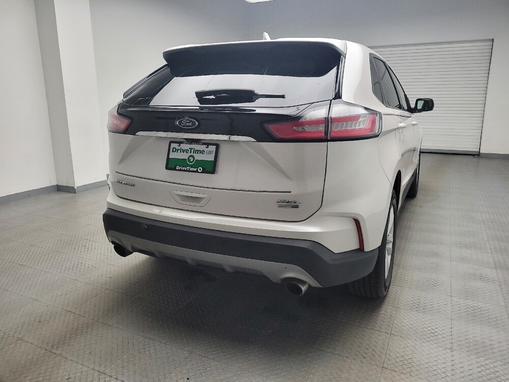 2019 Ford Edge in Taylor, MI 48180 - 18088772 7