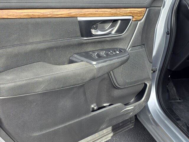 2019 Honda CR-V in Mesa, AZ 85212 - 18088775 46