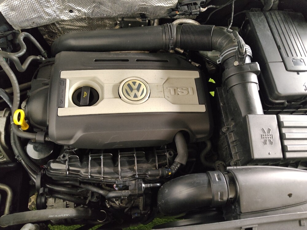 2016 Volkswagen Tiguan in Augusta, GA 30907 - 18088779 30