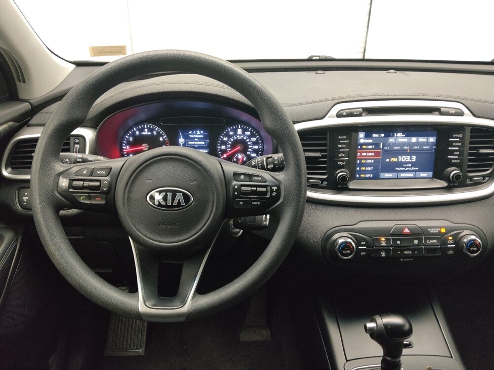 2018 Kia Sorento in Birmingham, AL 35215 - 18088784 22