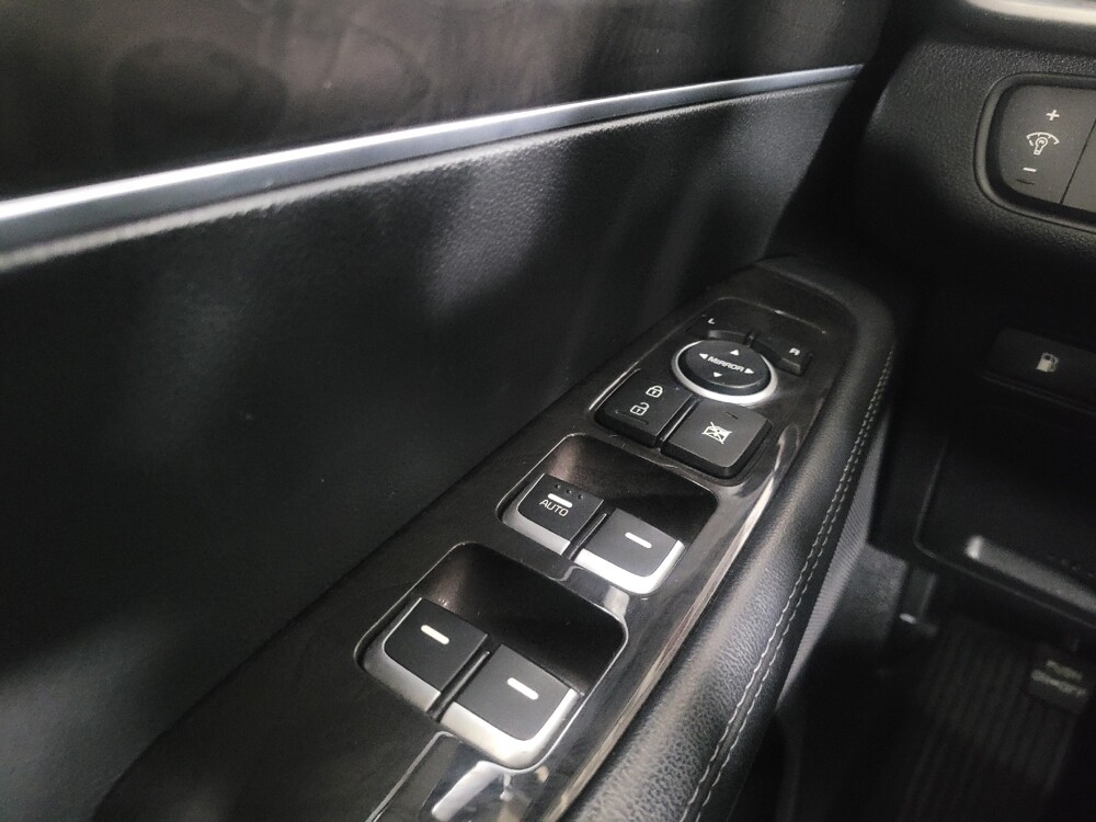 2018 Kia Sorento in Birmingham, AL 35215 - 18088784 27