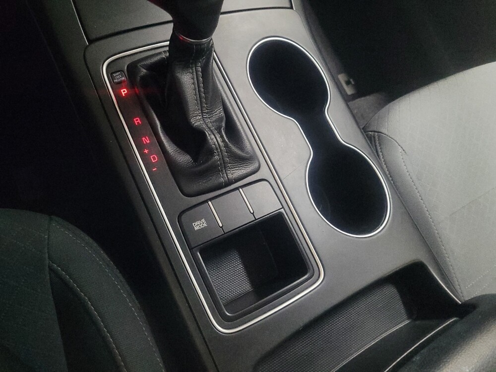 2018 Kia Sorento in Birmingham, AL 35215 - 18088784 26