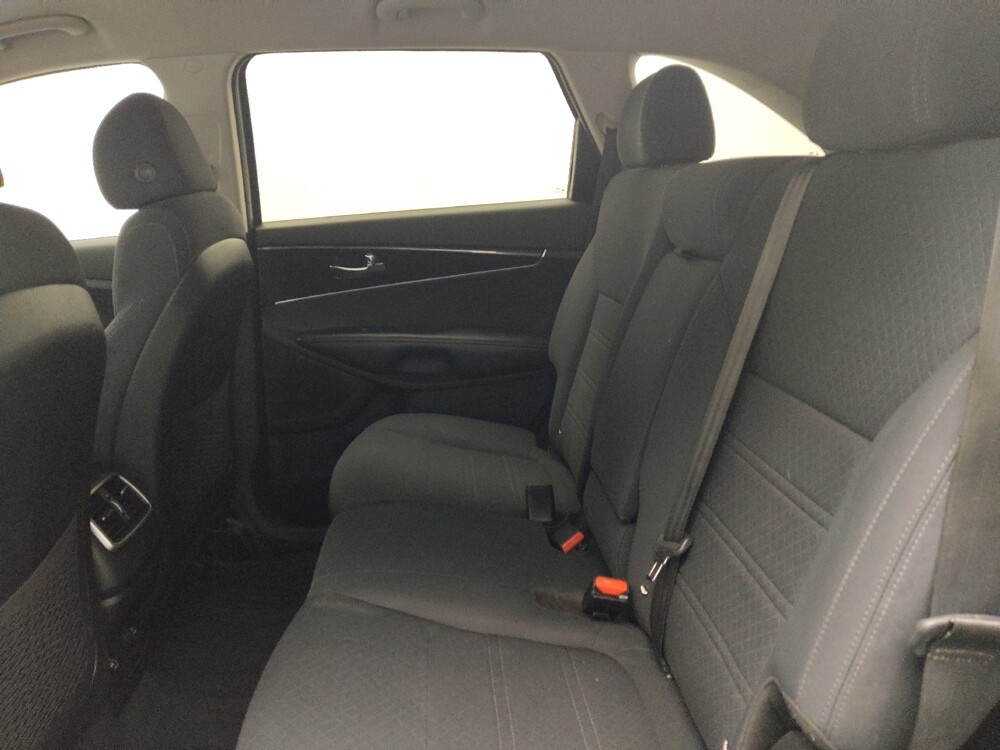 2018 Kia Sorento in Birmingham, AL 35215 - 18088784 18