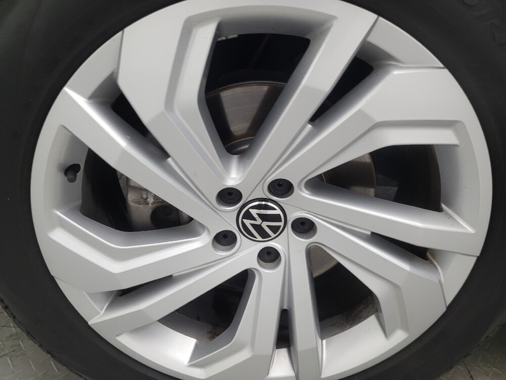 2020 Volkswagen Atlas in Birmingham, AL 35215 - 18088793 31