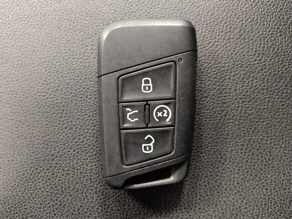 2020 Volkswagen Atlas in Birmingham, AL 35215 - 18088793 32