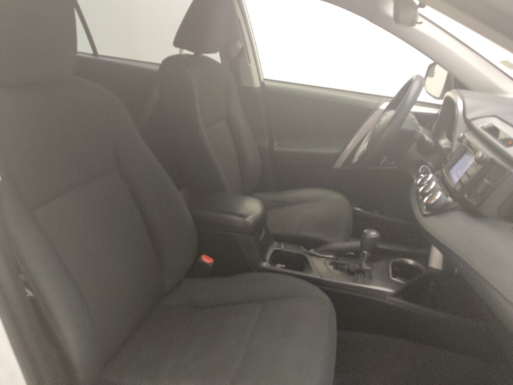 2018 Toyota RAV4 in Pelham, AL 35124 - 18088795 21