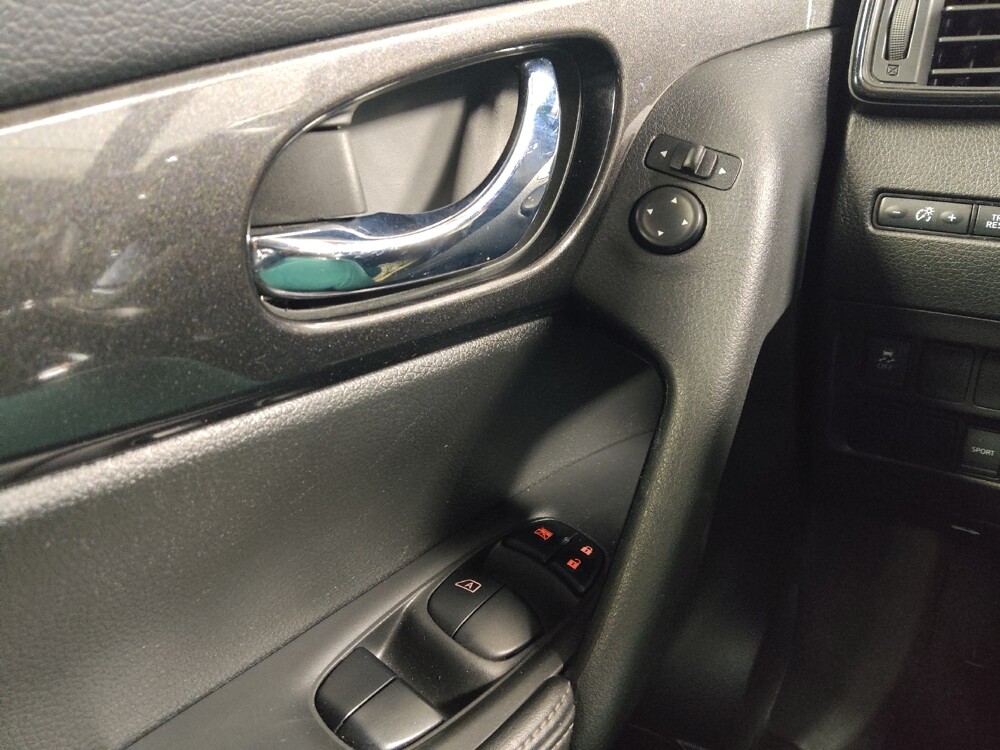 2018 Nissan Rogue in Chattanooga, TN 37421 - 18088802 27