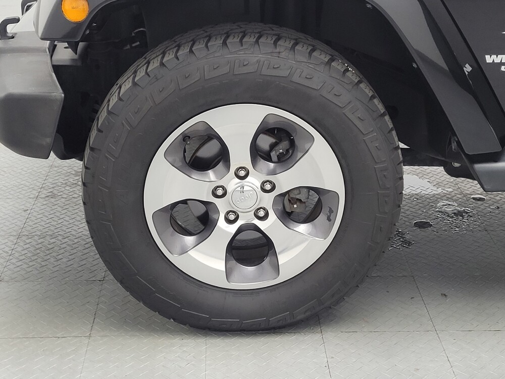 2017 Jeep Wrangler in Tulsa, OK 74145 - 18088804 31