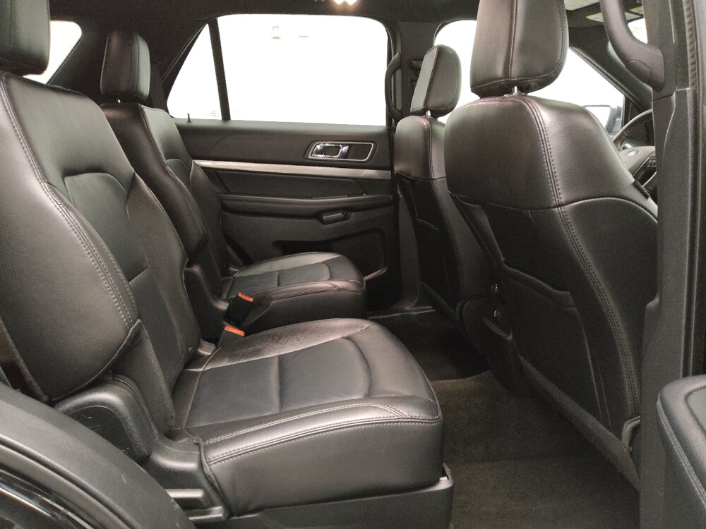 2018 Ford Explorer in Tulsa, OK 74145 - 18088806 19