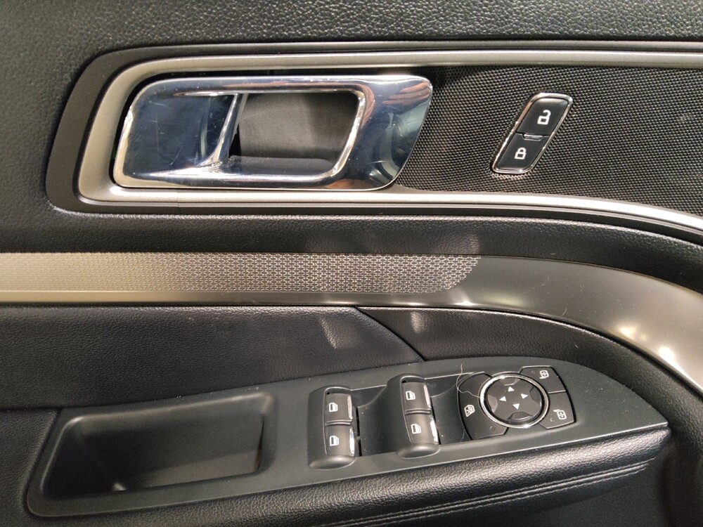 2018 Ford Explorer in Tulsa, OK 74145 - 18088806 27
