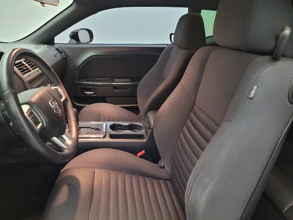 2013 Dodge Challenger in Glendale, AZ 85301 - 18088808 17