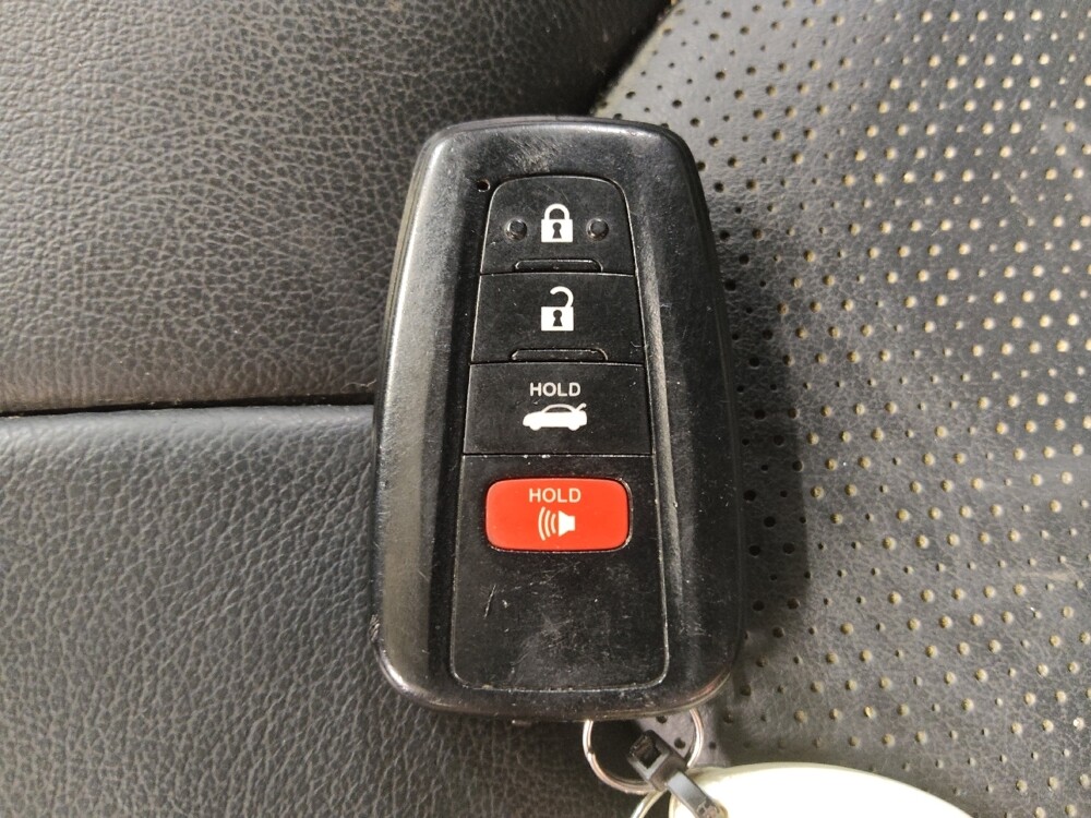 2020 Toyota Camry in Lewisville, TX 75067 - 18088811 32