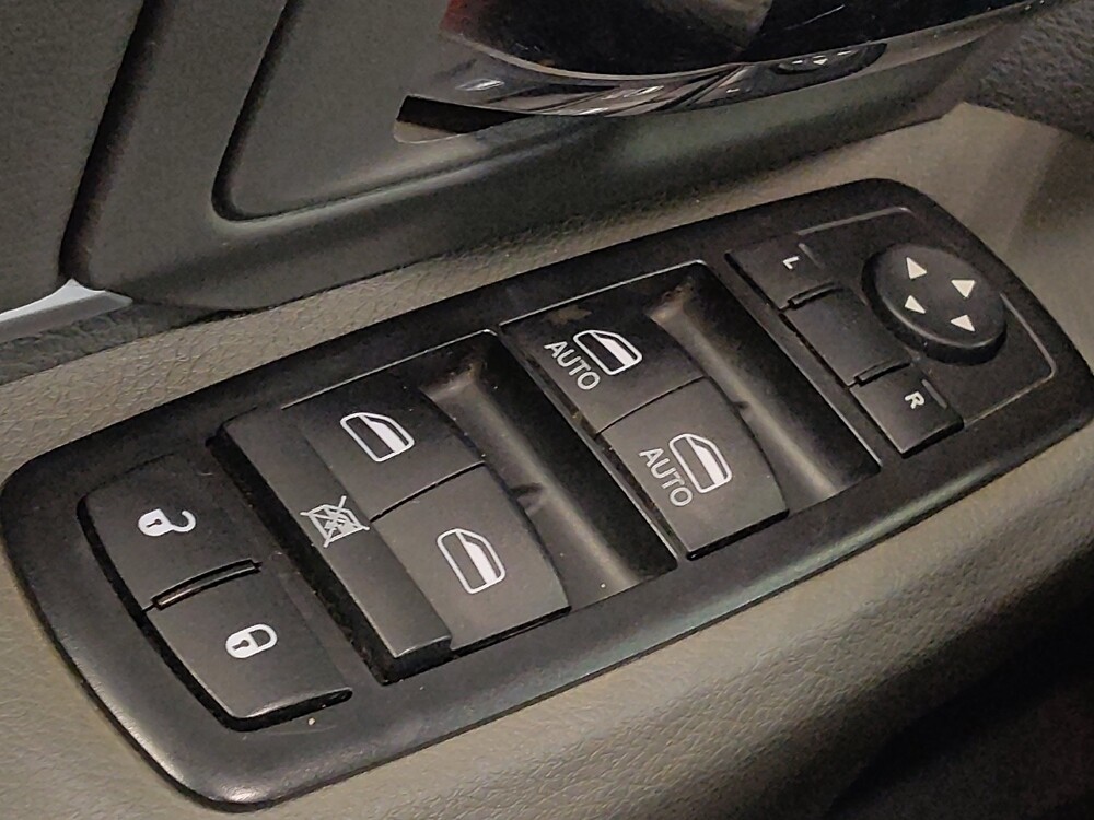 2015 RAM 1500 in Plano, TX 75074 - 18088812 27