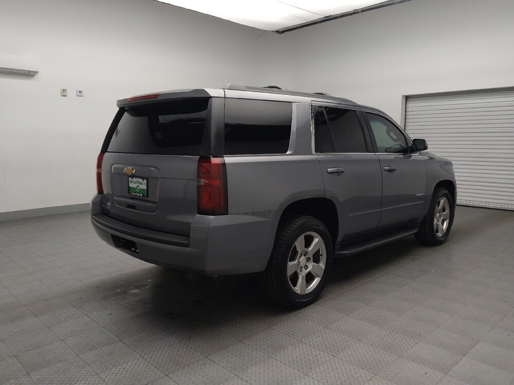 2018 Chevrolet Tahoe in Tulsa, OK 74145 - 18088814 9