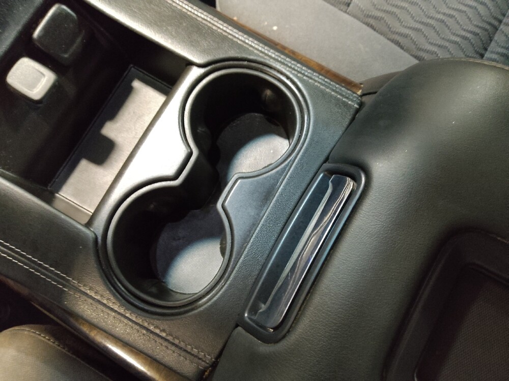 2018 Chevrolet Tahoe in Tulsa, OK 74145 - 18088814 26