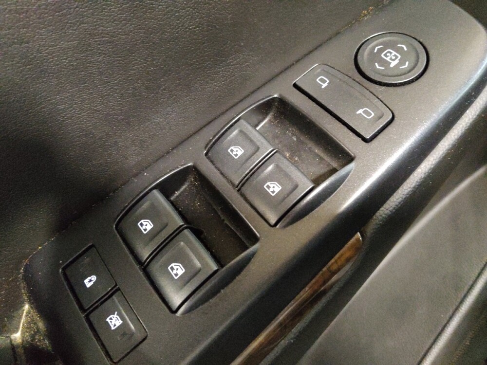 2018 Chevrolet Tahoe in Tulsa, OK 74145 - 18088814 27