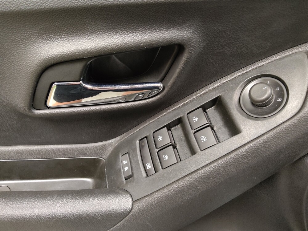 2020 Chevrolet Trax in Fort Worth, TX 76116 - 18088827 27