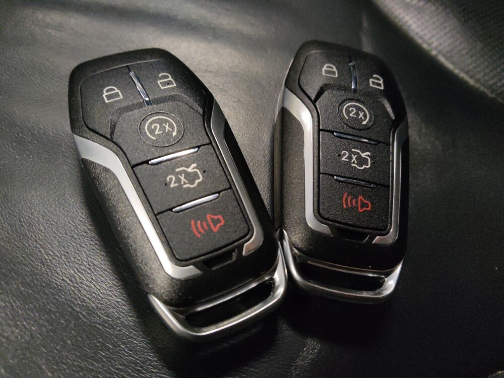 2016 Lincoln MKX in Glendale, AZ 85301 - 18088831 32