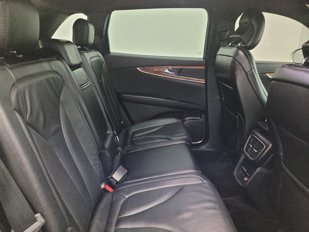 2016 Lincoln MKX in Glendale, AZ 85301 - 18088831 19