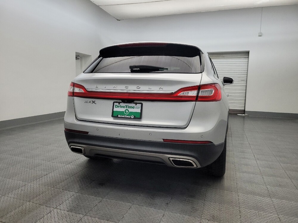 2016 Lincoln MKX in Glendale, AZ 85301 - 18088831 7