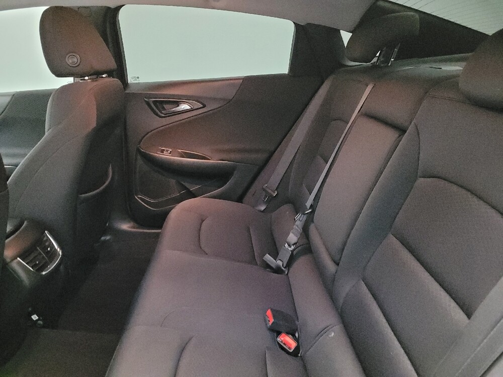 2021 Chevrolet Malibu in Albuquerque, NM 87113 - 18088833 18