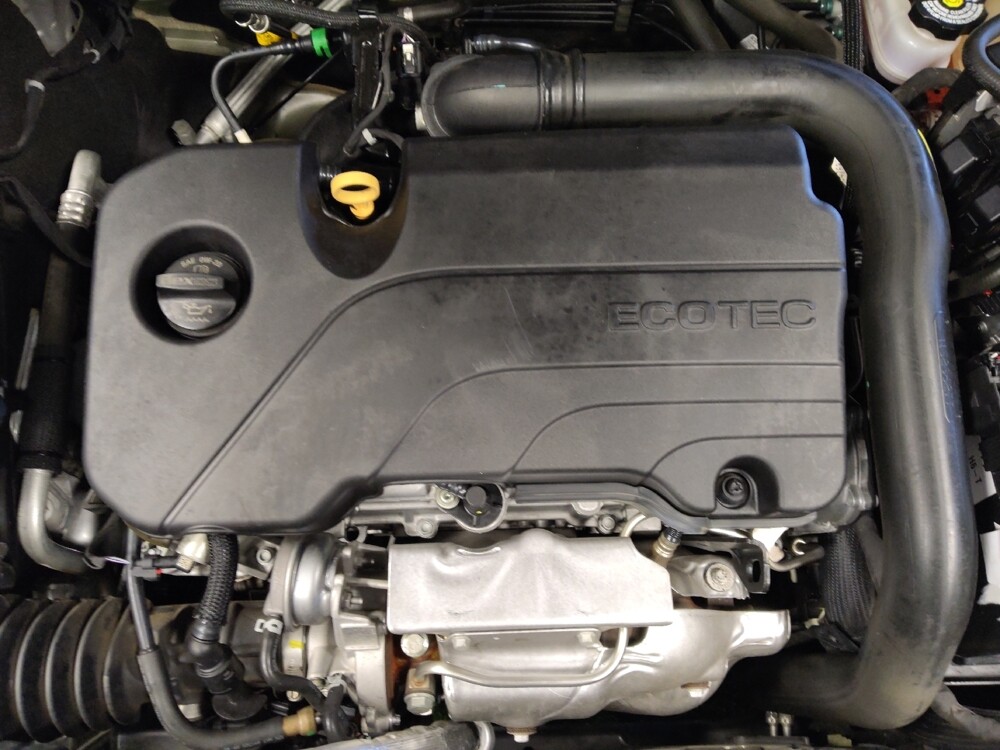 2021 Chevrolet Malibu in Albuquerque, NM 87113 - 18088833 30