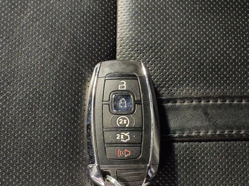 2018 Lincoln MKX in Fort Myers, FL 33907 - 18088839 32