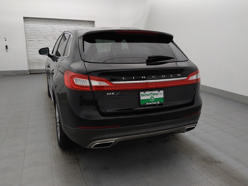 2018 Lincoln MKX in Fort Myers, FL 33907 - 18088839 6