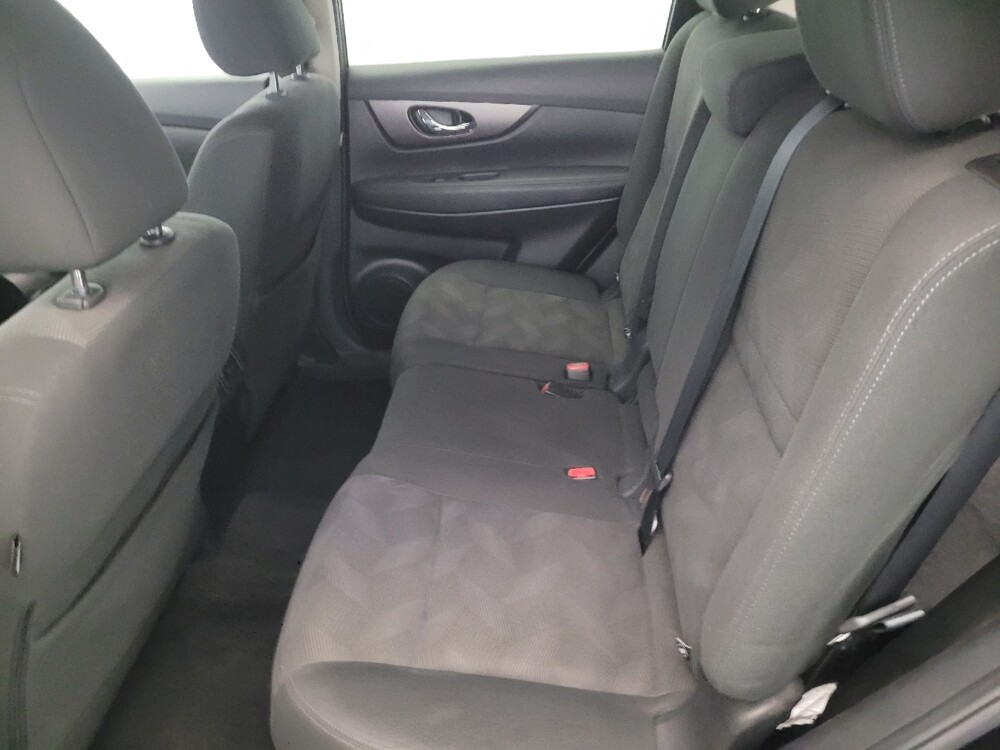 2016 Nissan Rogue in Allentown, PA 18103 - 18088841 18